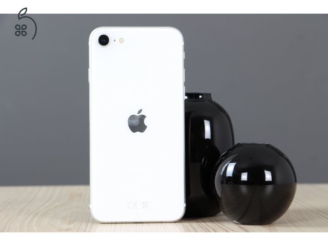 Apple iPhone SE 2 64GB ezüst B US-6954