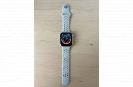 Eladó Apple Watch 4 - 94% akku - nagyon megkímélt - ajándék óraszíjakkal