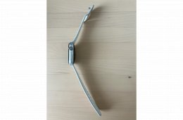 Eladó Apple Watch 4 - 94% akku - nagyon megkímélt - ajándék óraszíjakkal