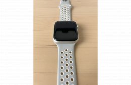 Eladó Apple Watch 4 - 94% akku - nagyon megkímélt - ajándék óraszíjakkal