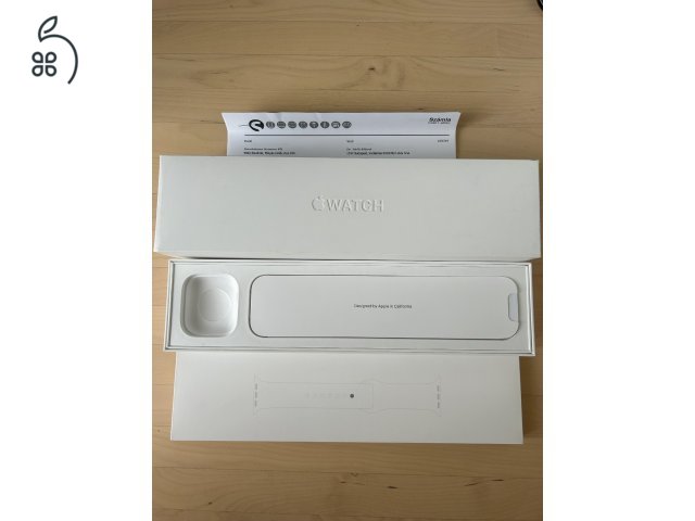 Eladó Apple Watch 4 - 94% akku - nagyon megkímélt - ajándék óraszíjakkal