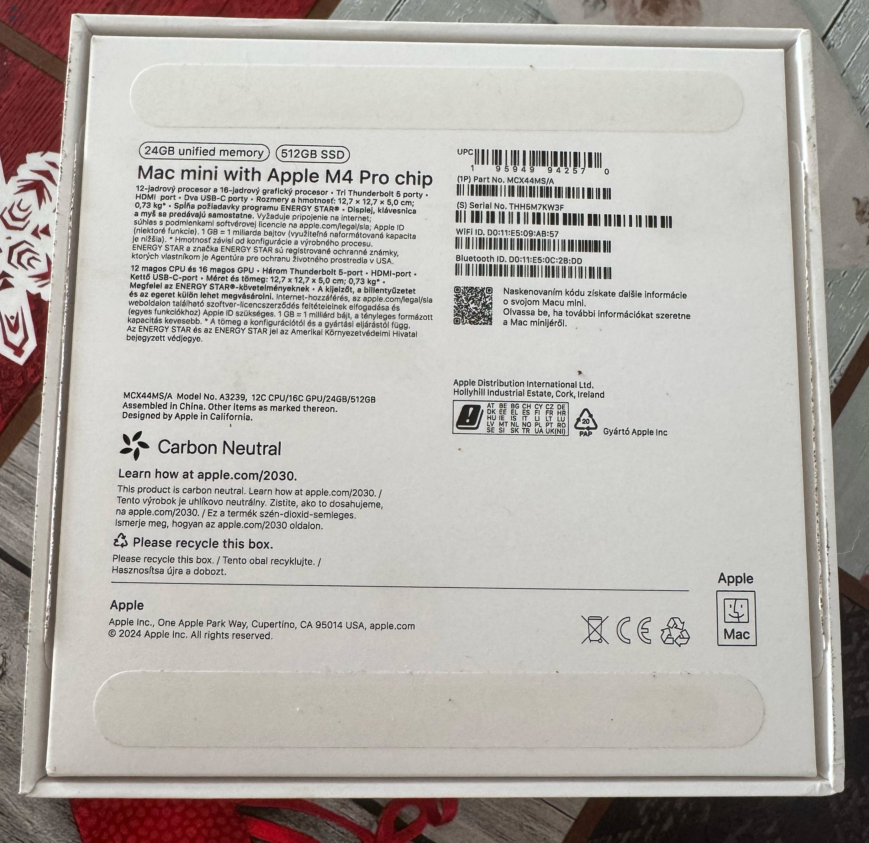 Mac mini, M4 Pro chip, 12 magos CPUl, 16 magos GPU, 24 GB RAM, 512 GB SSD