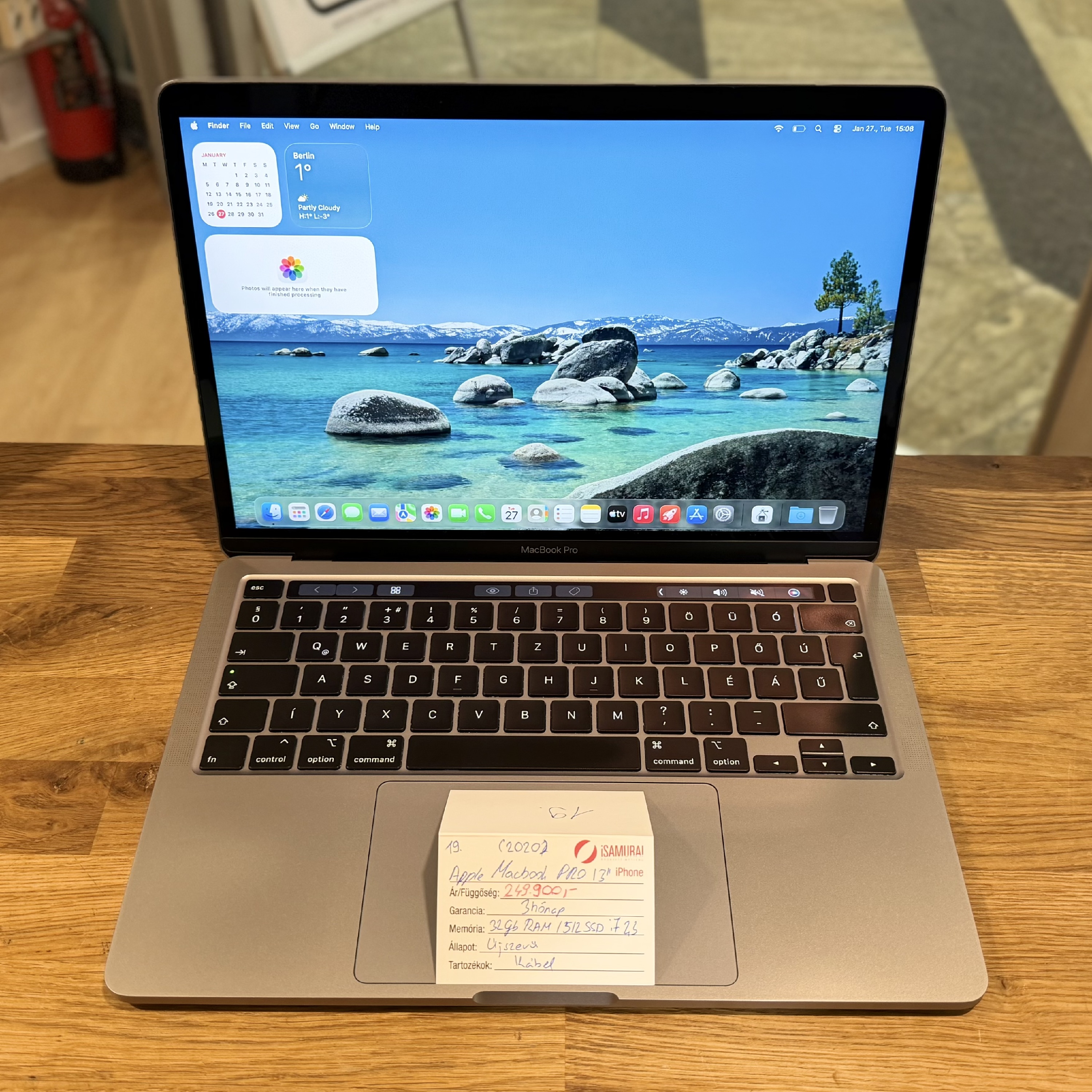 19. Apple MacBook Pro 13