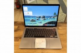 19. Apple MacBook Pro 13