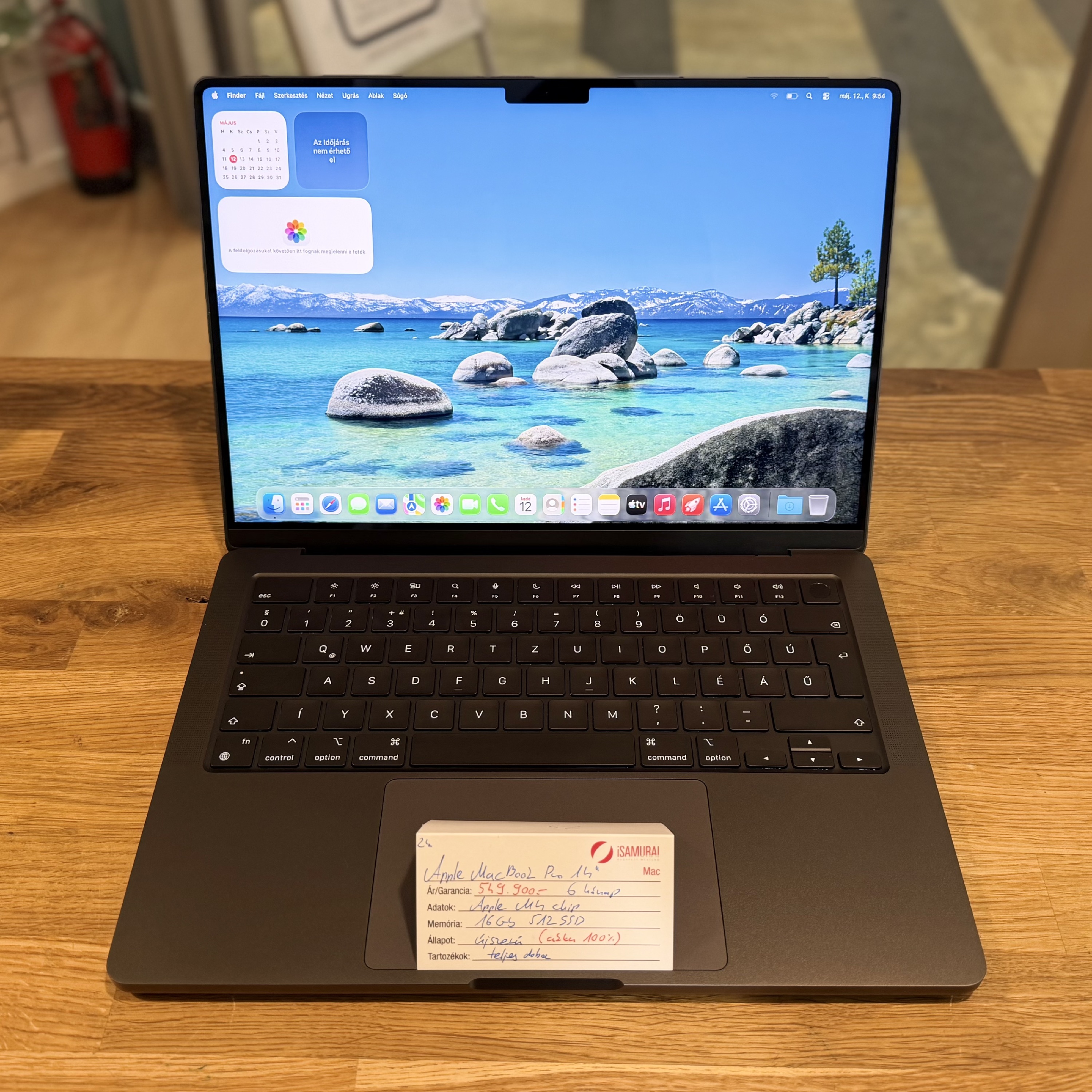 24. Apple MacBook Pro 14