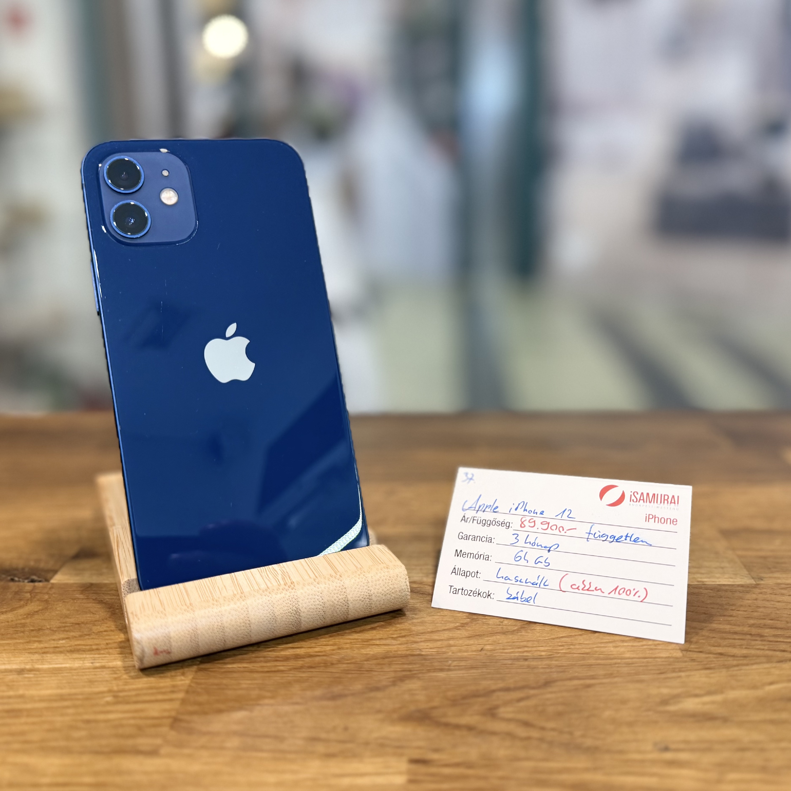 37. Apple iPhone 12 - Kék - 64GB - Új Akku