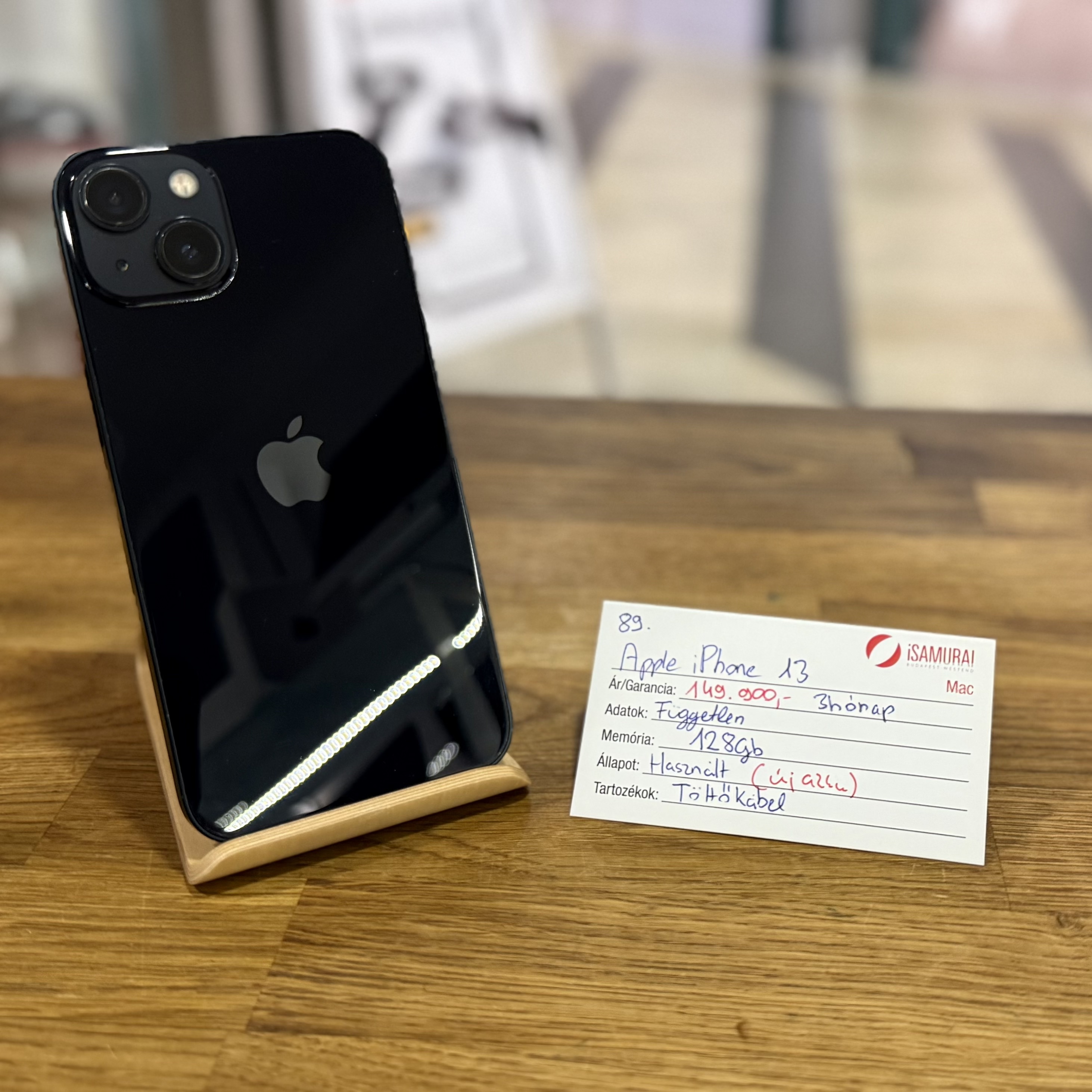 89. Apple iPhone 13 - 128 GB - Fekete - Használt-Új akku