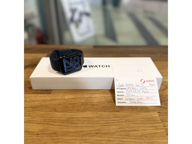 Apple Watch SE 3. gen - 44 mm - Fekete - GPS - 100% akku - 2027.03.03. Apple 28.