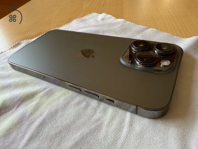 Apple iPhone 13 Pro 256 GB, újszerű makulátlan állapotban, grafit színben, kártyafüggetlen, akku 83%
