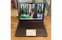 .Apple MacBook Pro 14