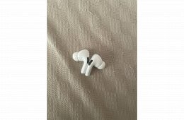 Air Pods Pro (1. generáció) CSAK FÜLHALLGATÓ - TOK NÉLKÜL!!