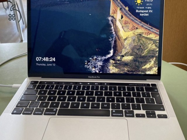Macbook Pro 13-inch, M2, 2022