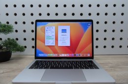 Apple Retina Macbook Pro 13 Touchbar - 2017 - Használt, újszerű