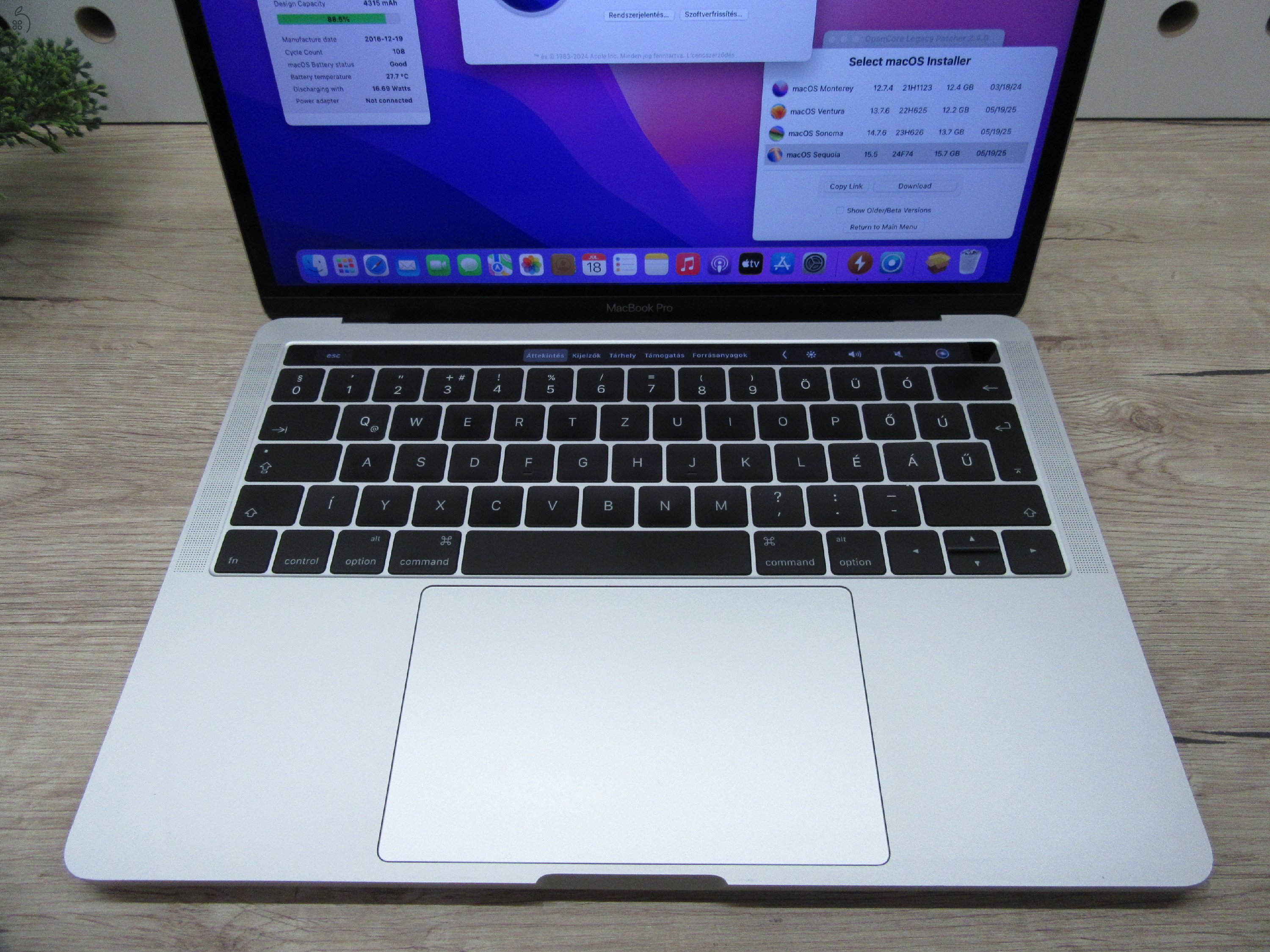  Apple Retina Macbook Pro 13 Touchbar - 2016 - Használt, újszerű 