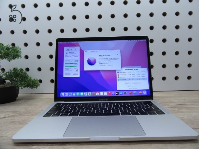  Apple Retina Macbook Pro 13 Touchbar - 2016 - Használt, újszerű 