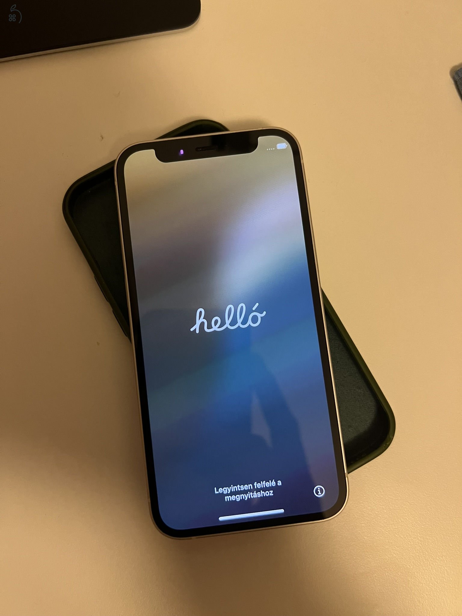 Hibátlan iPhone 12 mini 64GB white