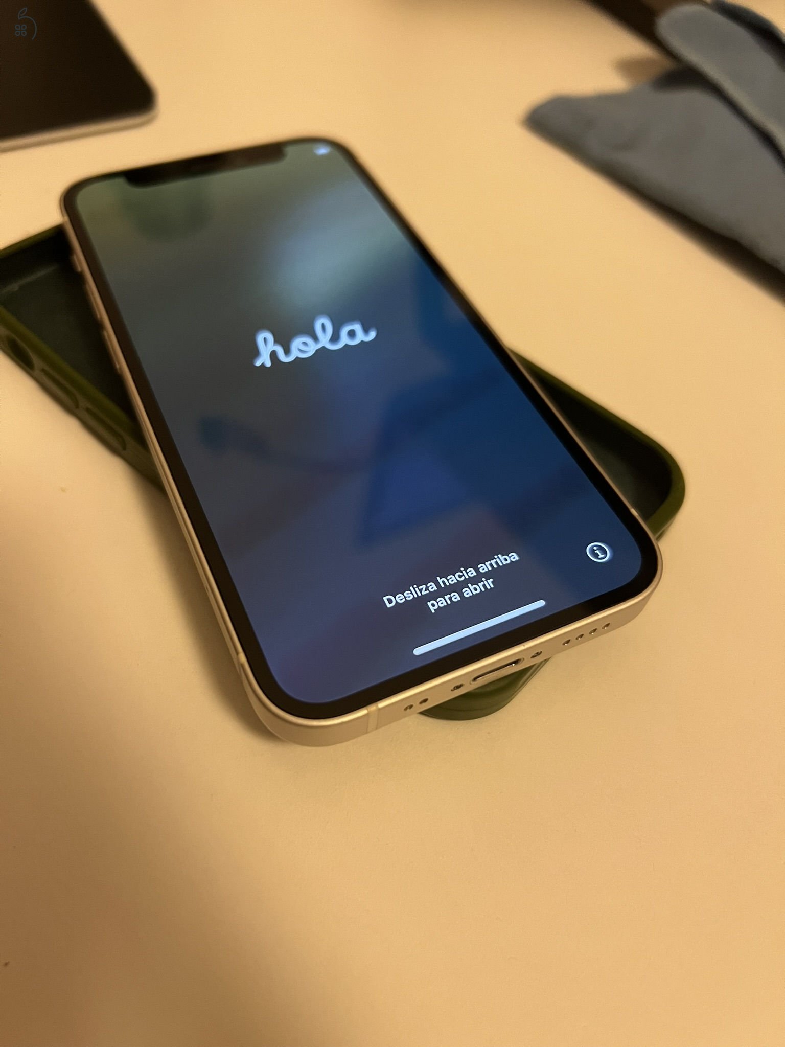 Hibátlan iPhone 12 mini 64GB white