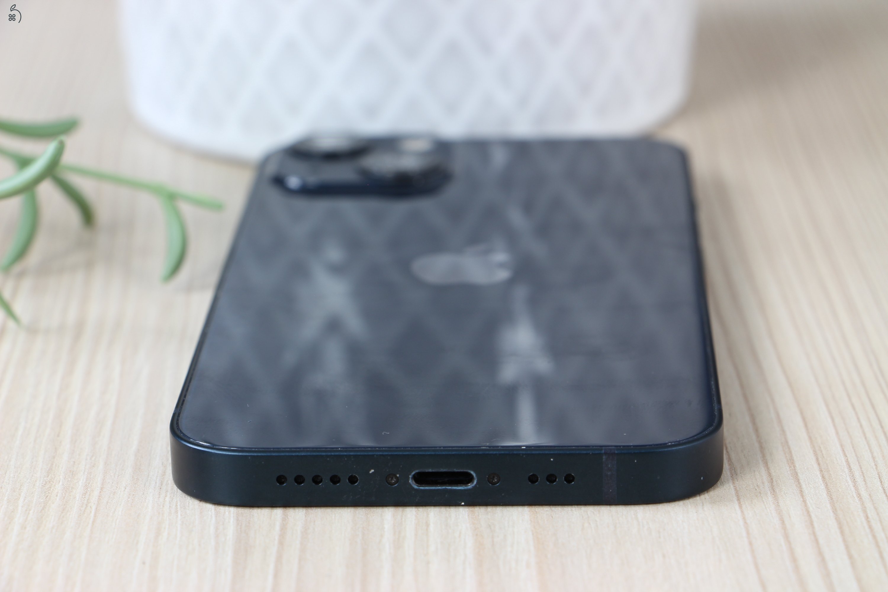 Apple iPhone 13 128GB Black B US-6918