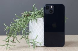 Apple iPhone 13 128GB Black B US-6918