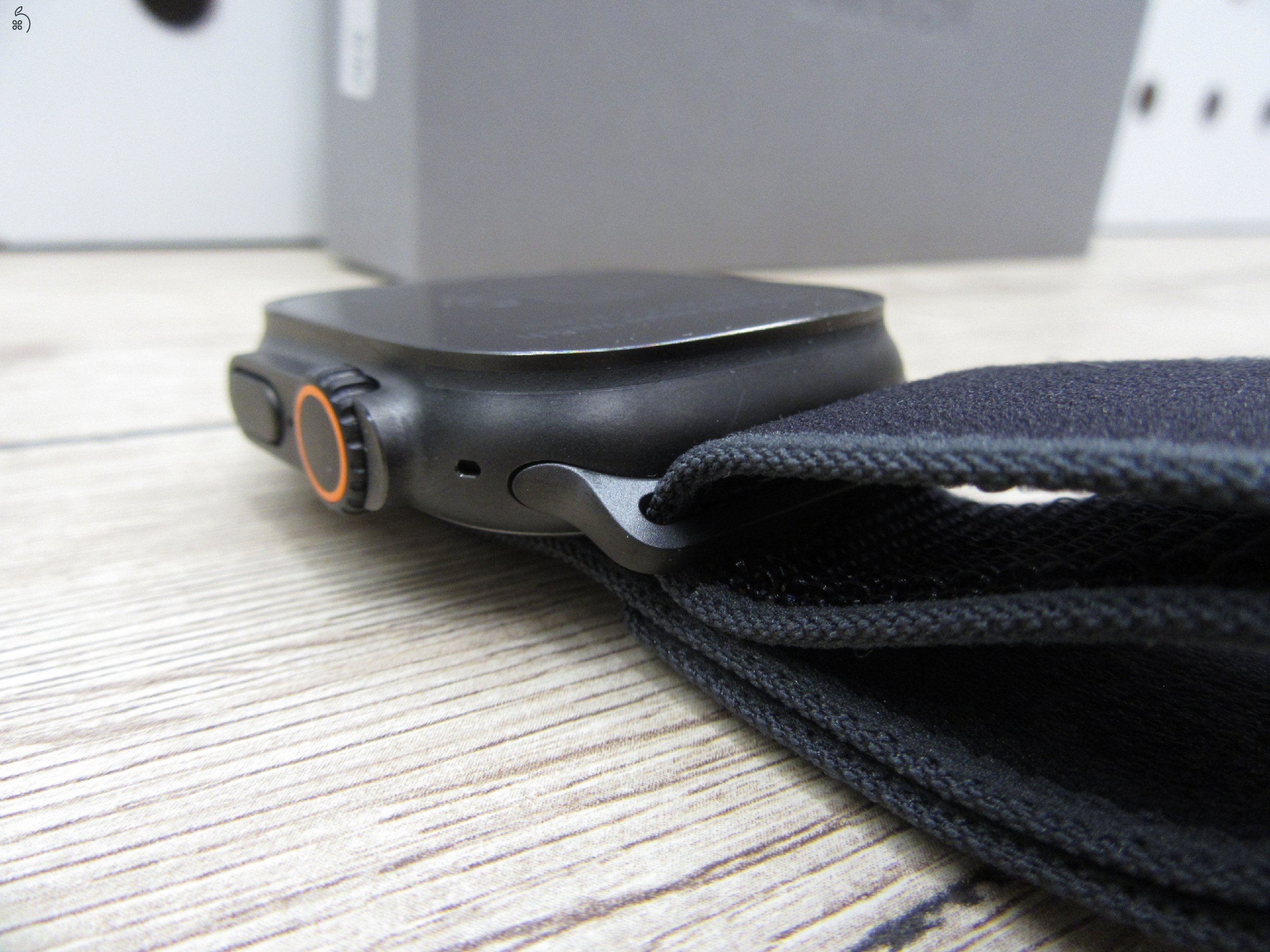 Apple Watch Ultra 2 - 49 mm - Használt, karcmentes