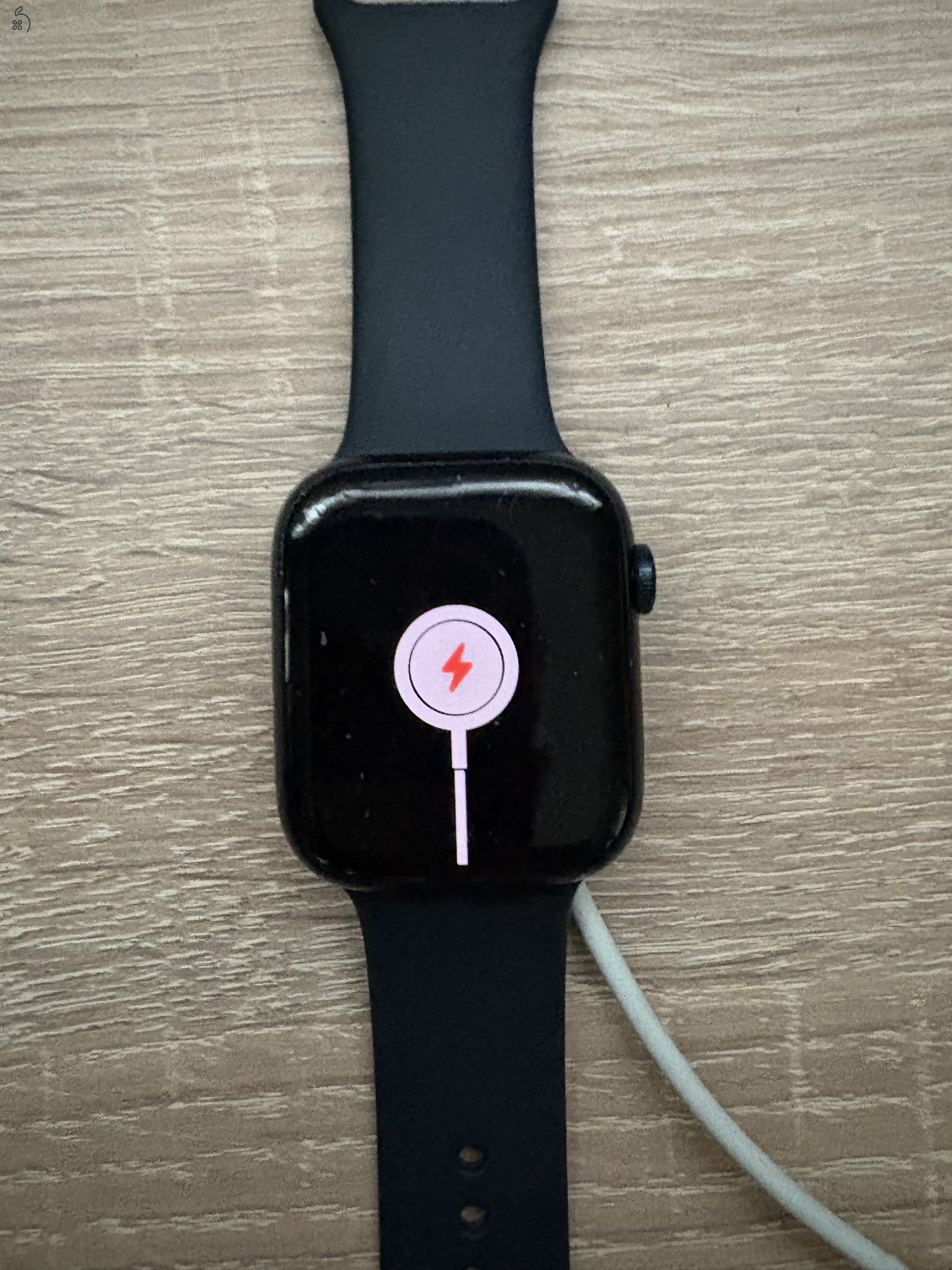 Eladó Apple Watch Series 9 (45 mm) – 100 % akkumulátor