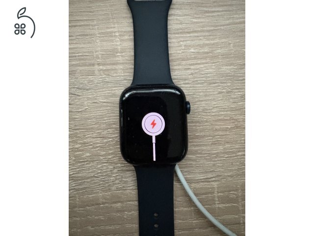 Eladó Apple Watch Series 9 (45 mm) – 100 % akkumulátor