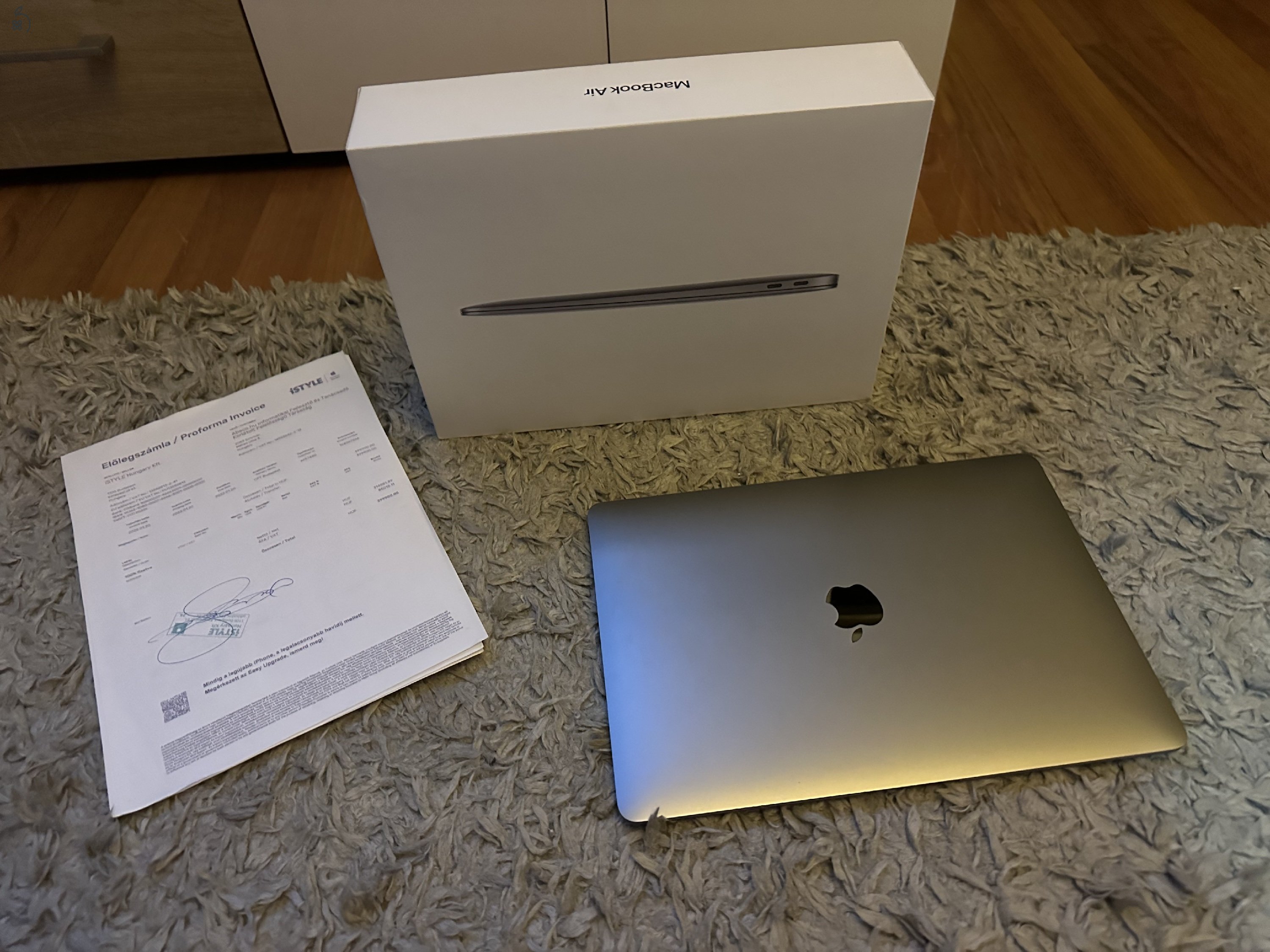  Eladó MacBook Air M1