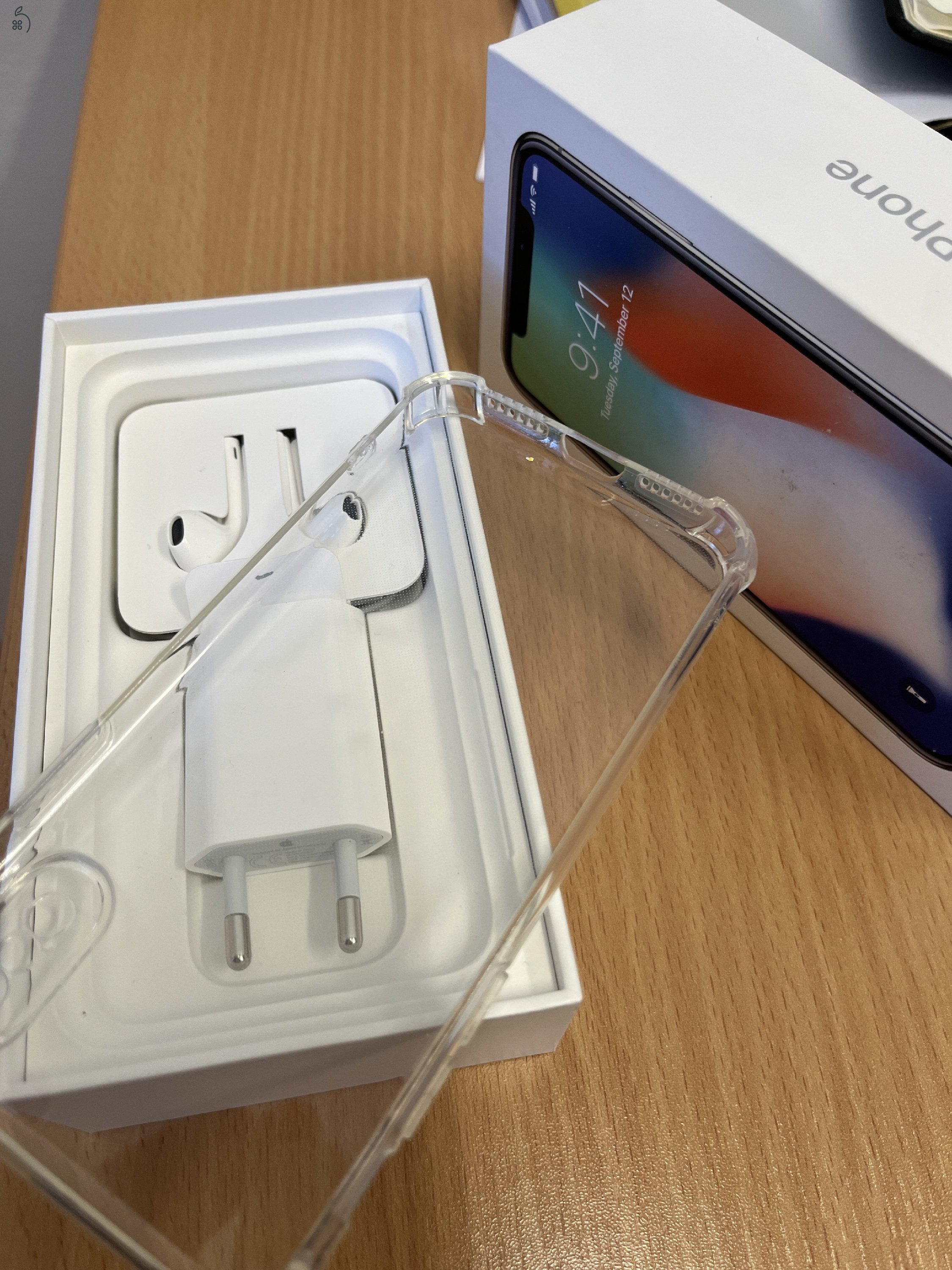 iPhone X Silver 64 GB