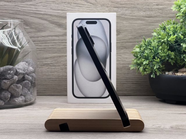 iPhone 15 Black 128GB 2 ÉV Garanciával Számlával