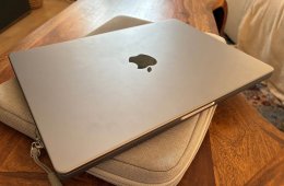 MacBook Pro 14