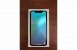 Iphpne 11 256gb fehér szép állapot + extrák