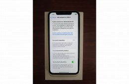 Iphpne 11 256gb fehér szép állapot + extrák