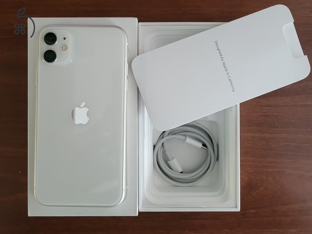 Iphpne 11 256gb fehér szép állapot + extrák