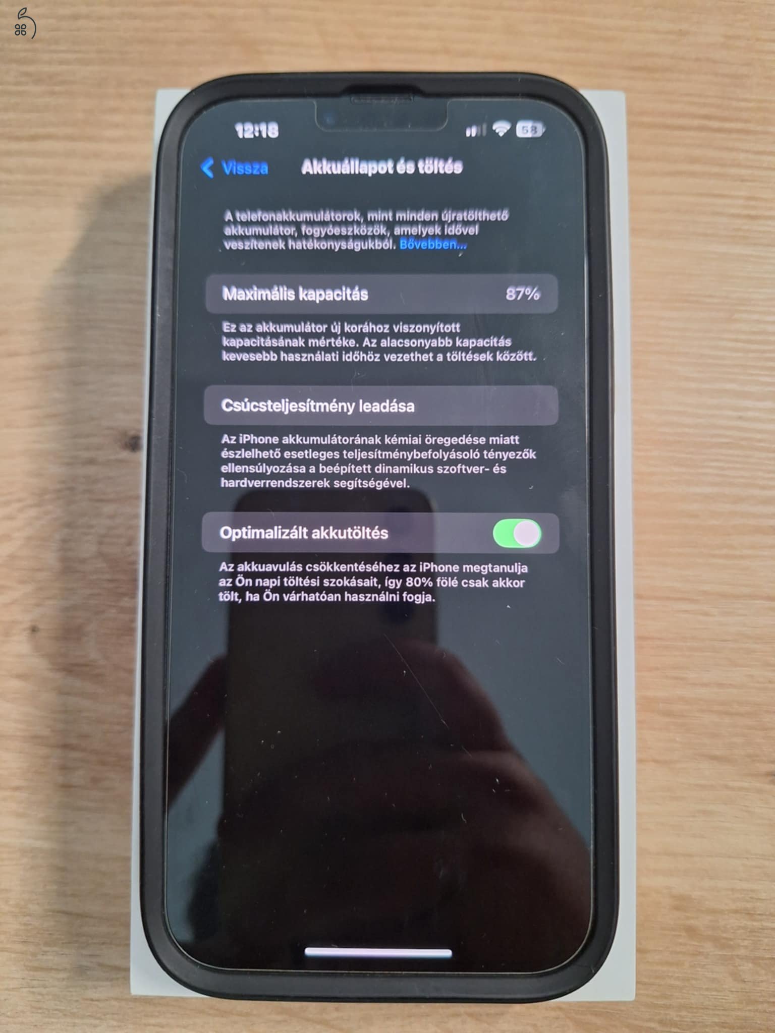 Eladó iPhone 14 Plus 256GB  Mobilfox magsafe tokkal és tartozékkal