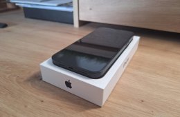 Eladó iPhone 14 Plus 256GB  Mobilfox magsafe tokkal és tartozékkal