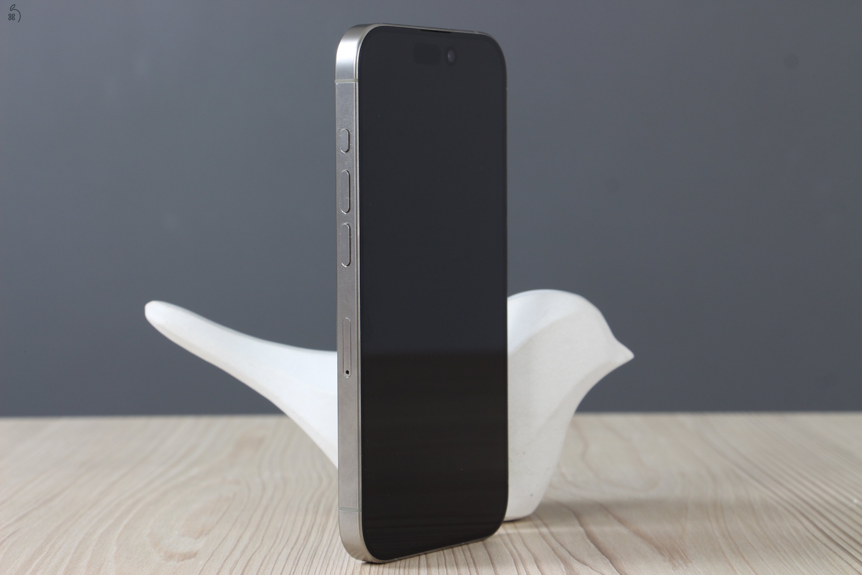 Apple iPhone 15 Pro 128GB Natural Titanium C+ US-6966