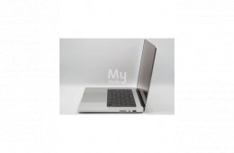MacBook Pro 16″ 2021, M1 Max , 64 GB RAM, 10 core CPU, 512GB SSD 27% Áfás