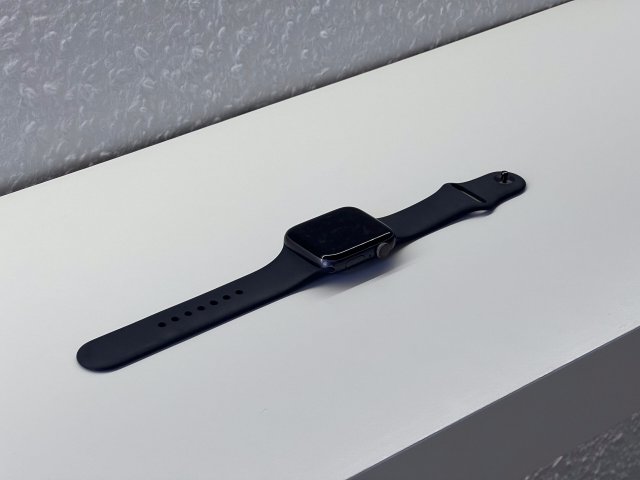 Apple Watch S5 Space Gray CEL 40MM 2 ÉV Garanciával Számlával