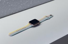 Apple Watch S5 Gold CEL 40MM 2 ÉV Garanciával Számlával