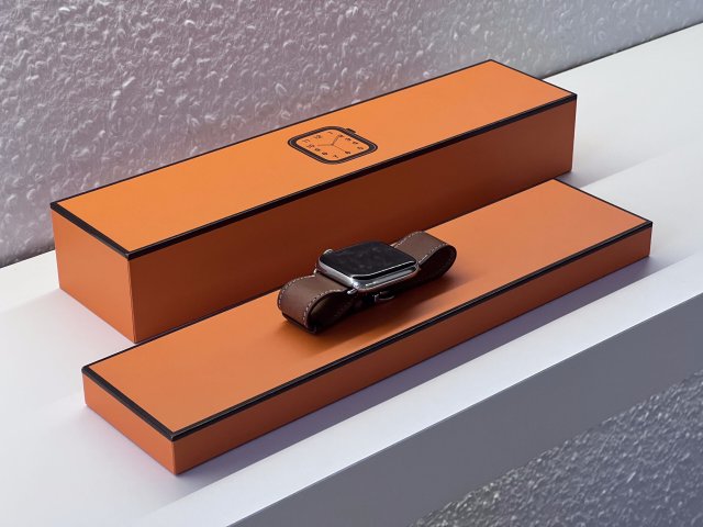 Hibátlan Apple Watch S4 Hermes SS CEL 44MM 2 ÉV Garanciával Számlával Aksi 100%
