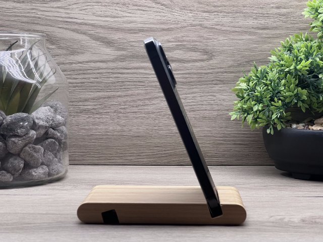 Hibátlan iPhone 15 Pro Black Titanium 128GB 2 ÉV Garanciával Számlával Aksi 90%