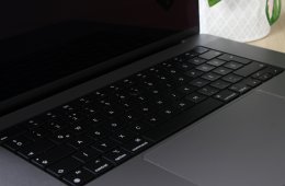 Apple MacBook Pro 16