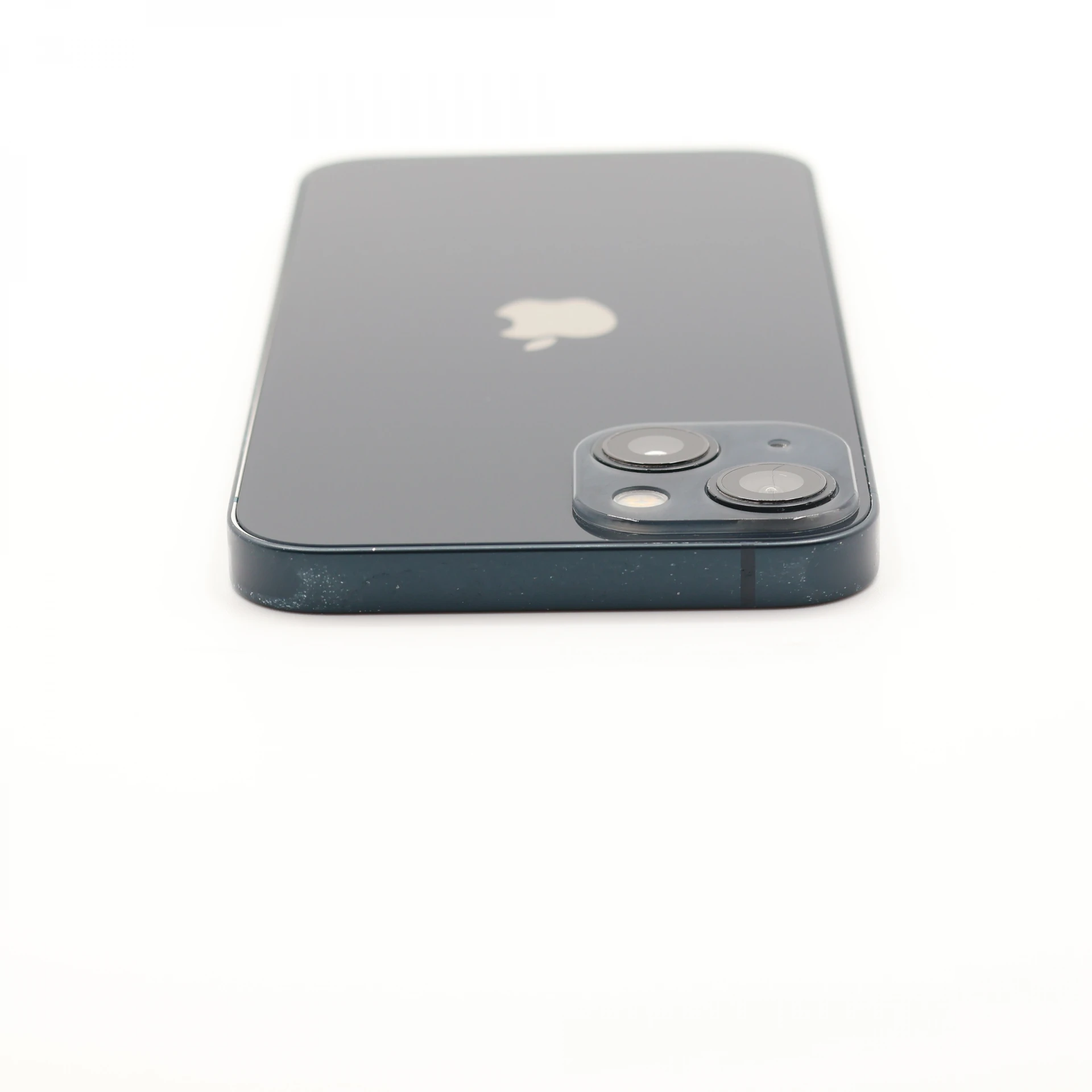 + Ajándékkal és 1 év garanciával! Felújított iPhone 13 128 GB Midnight