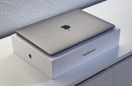MacBook Air 2020 13 M1 256GB 2 ÉV Garanciával Számlával