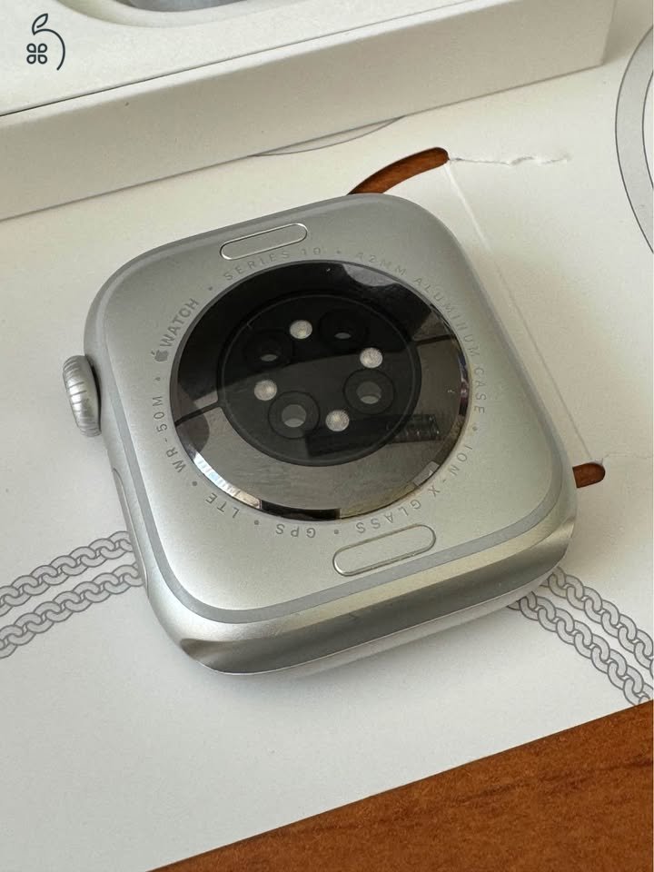 Apple Watch Series 10, 42mm, Gps+Cellular (esim) verzió, 2027.03. hóig gyári garancia