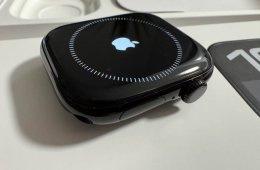 Apple Watch Series 10, 46mm, JetBlack aluminium, 2 év istyle garancia