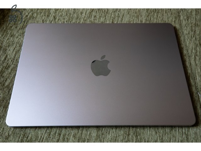 Apple MacBook Air 13” M2