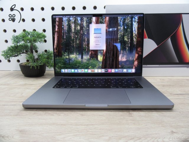 Apple Macbook 16 M1Pro - 2021 - Használt újszerű - 500 Gb SSD