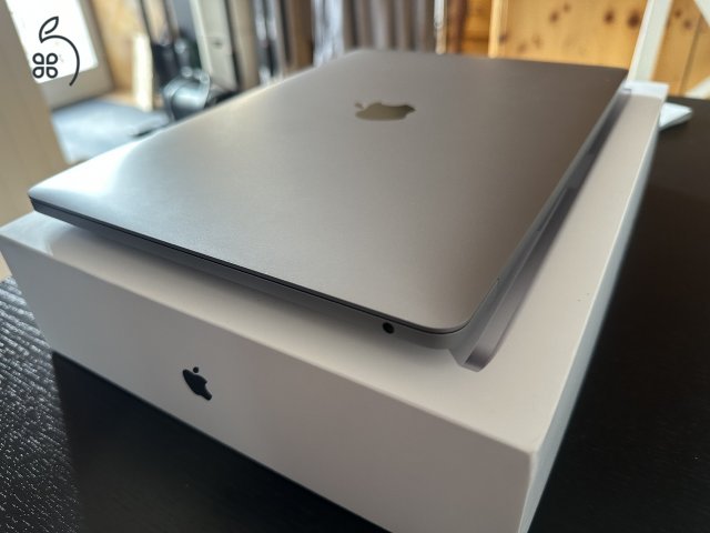 Apple Macbook Pro - M1 - 13