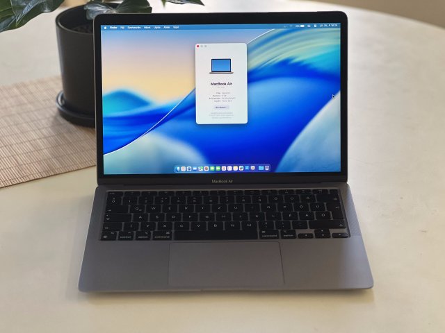 Hibátlan MacBook Air 2020 13 512GB 2 ÉV Garanciával Számlával Aksi 100%